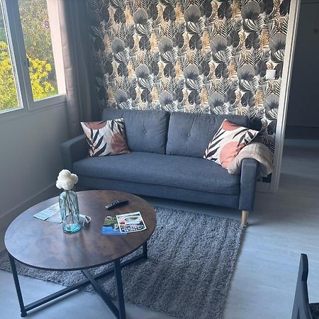 Bienvenue Chez Vous Apartment Valognes Bagian luar foto